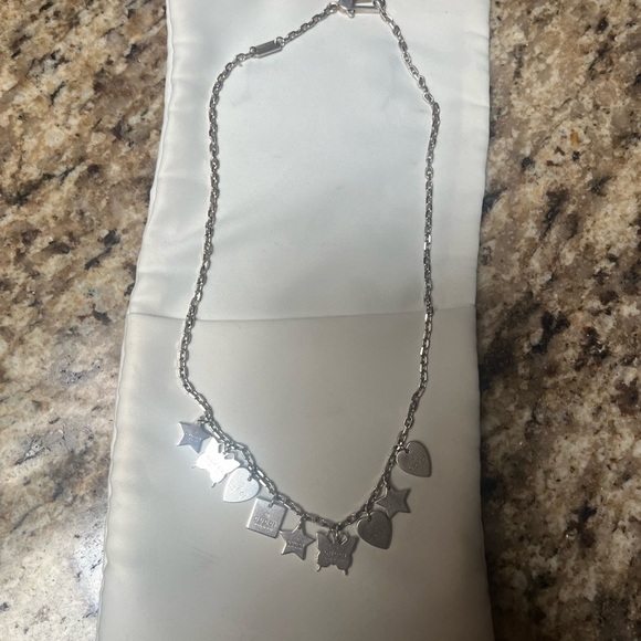 Silver Gucci Charm Butterfly and Heart Necklace, dust bag included - Picture 6 of 7